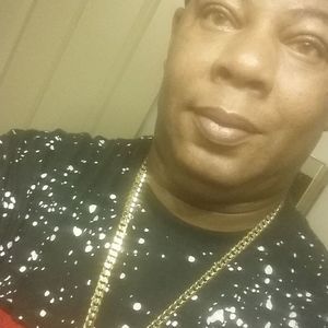 Meet your Posher, Charles